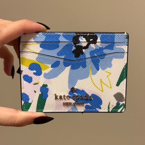 kate spade Accessories - NWT Kate Spade New York staci festival floral leather card holder